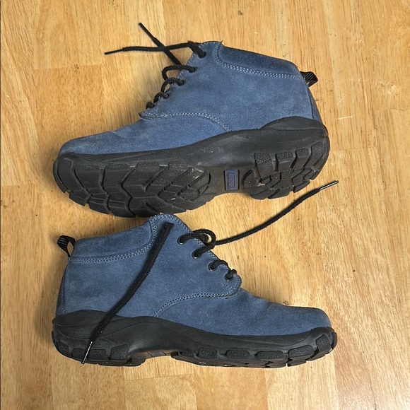 Lands' End Blue Ankle Boots Stylish and Comfortable - Picture 2 of 4